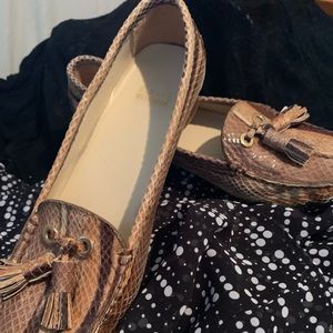 Stuart Weizman Tasseled Loafers